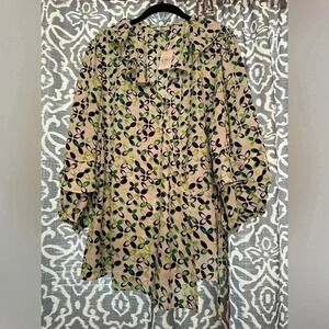 Green and white CATO blouse. NWT 18/20W
